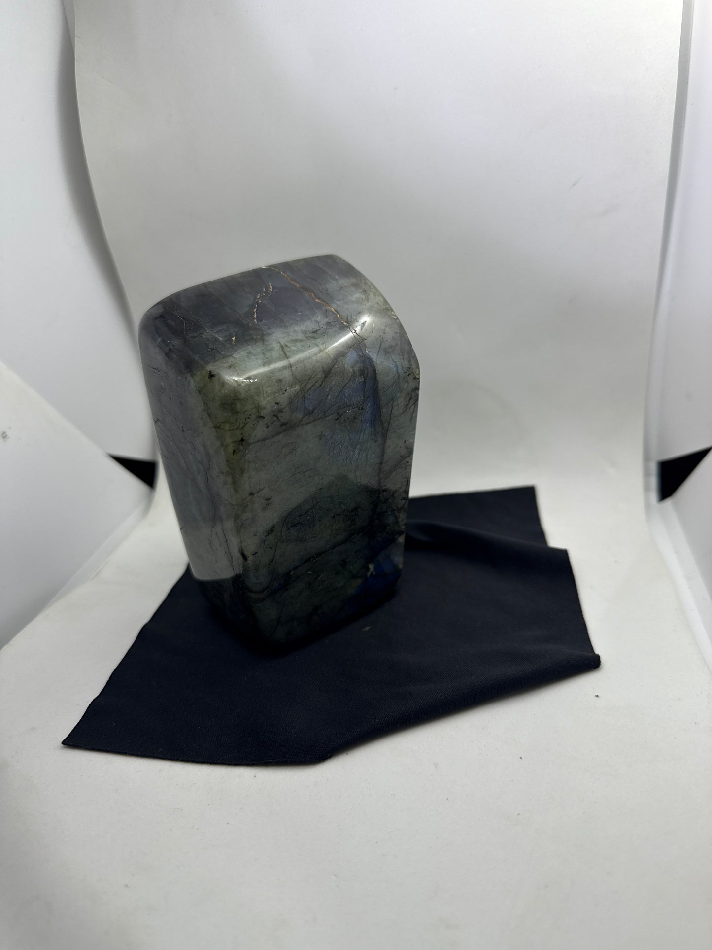 Labrodite