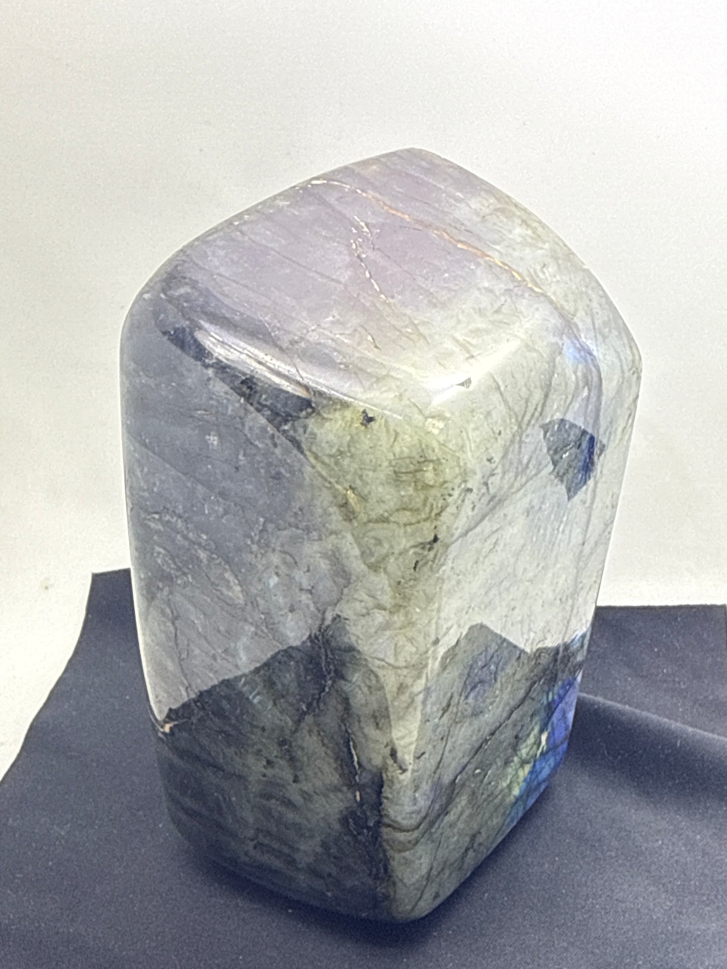 Labrodite