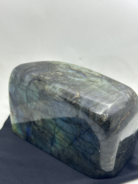 Labrodite